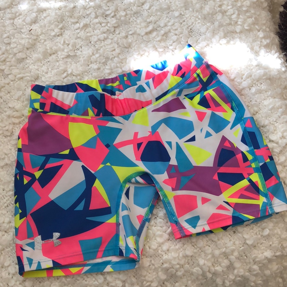 Under Amour Multi color bike shorts. Size small